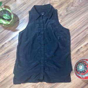 Sleeveless Ann Taylor button down